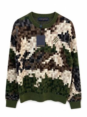 Louis Vuitton Men’s Pixel Camo Crewneck Sweater in Green and Brown
